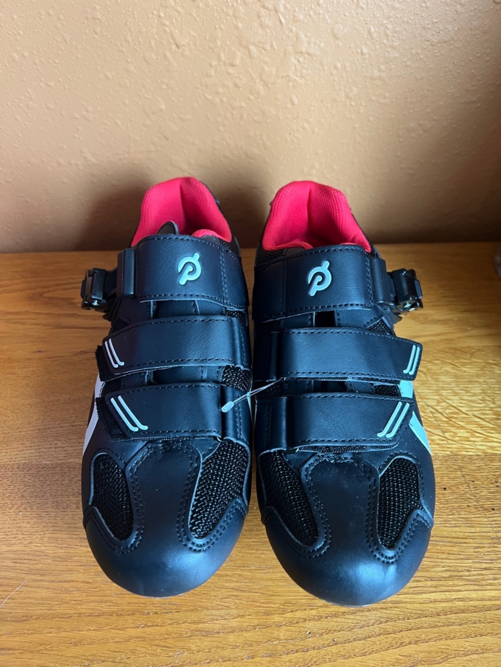 Peloton Cycling Shoes EU 40 Women 9.5 US Black w/ Cleats Bicycle Athletic NEW